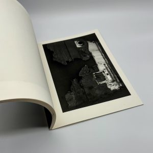 ON THE BEACH - 画像 (2)