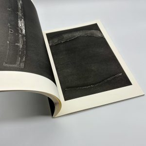 ON THE BEACH - 画像 (4)