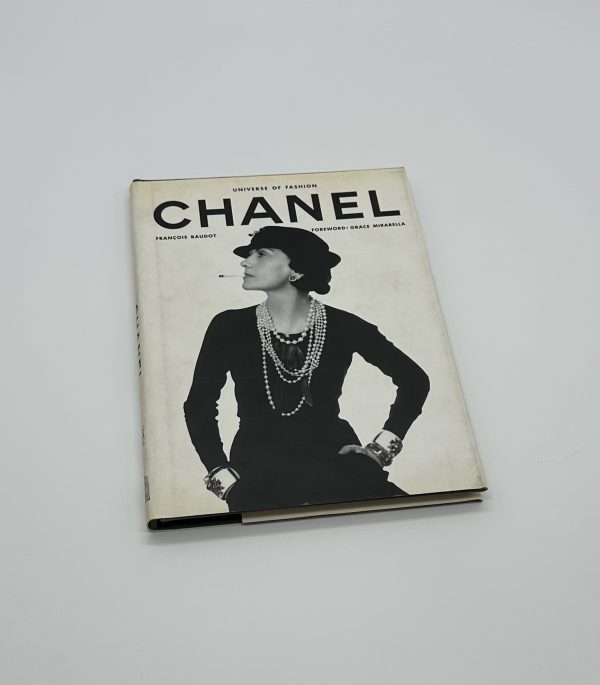 CHANEL UNIVERSE OF FASHION