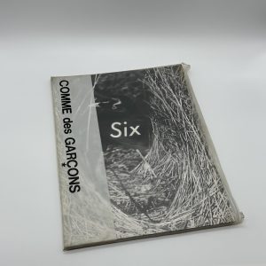 Six COMME des GARCONS Number 4