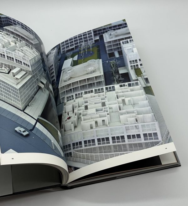 international photo magazine 3