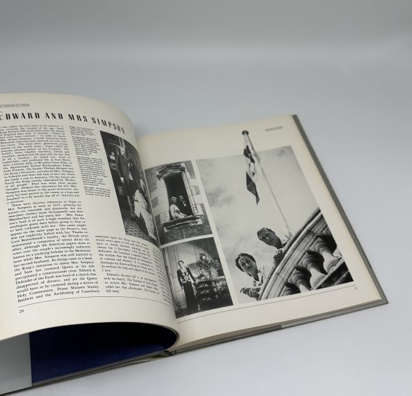 THE THIRTIES IN VOGUE