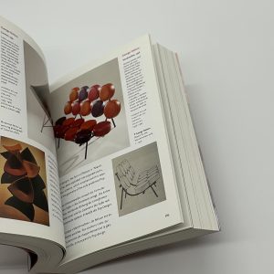 1000 CHAIRS - 画像 (8)