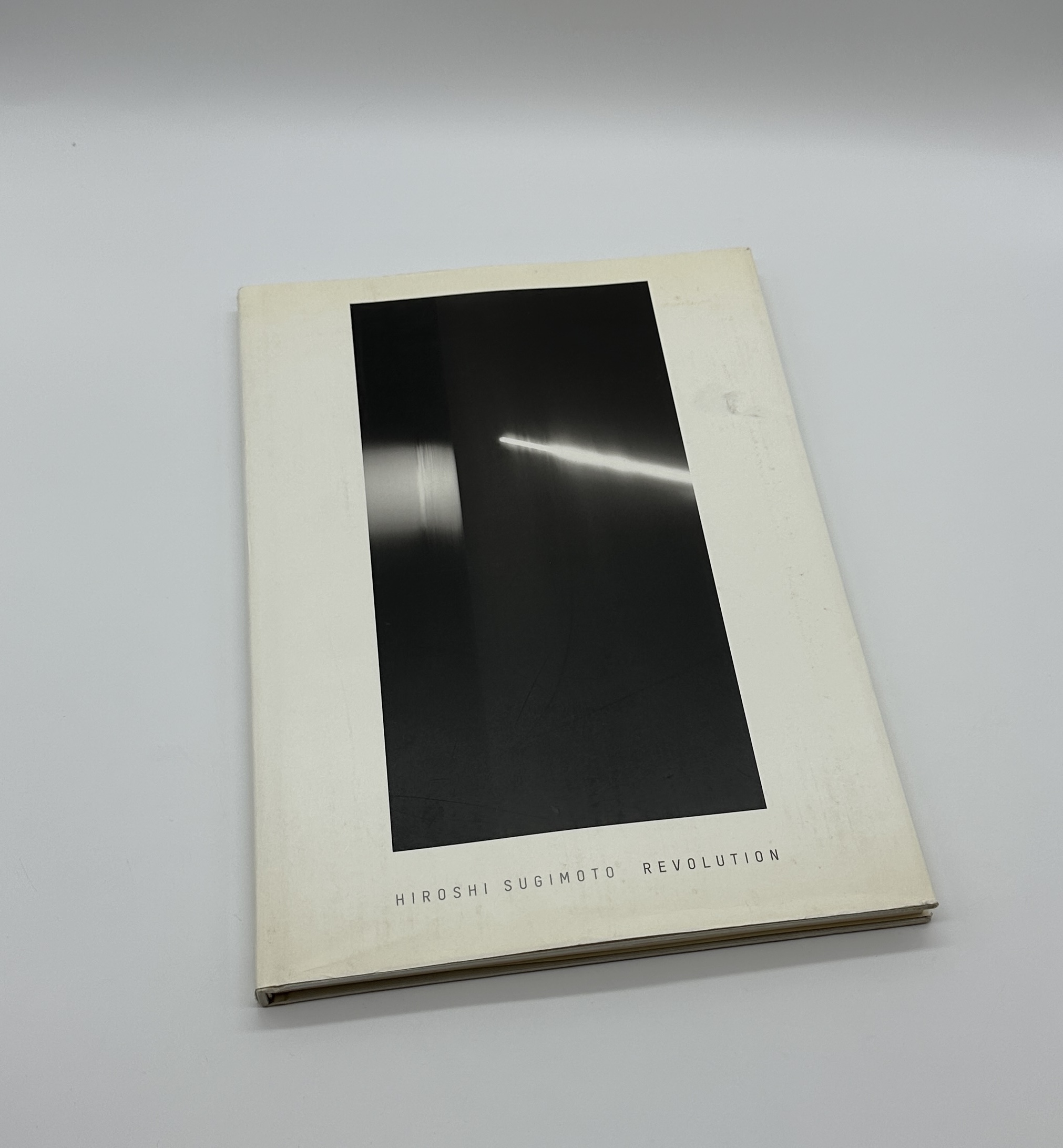 REVOLUTION - 画像 (1)