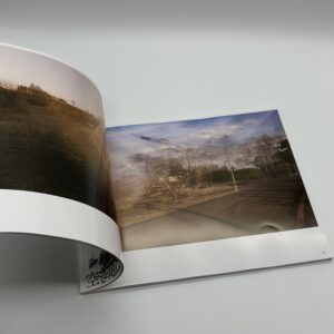 「署名入」空き地は海に背を向けている - 画像 (3)