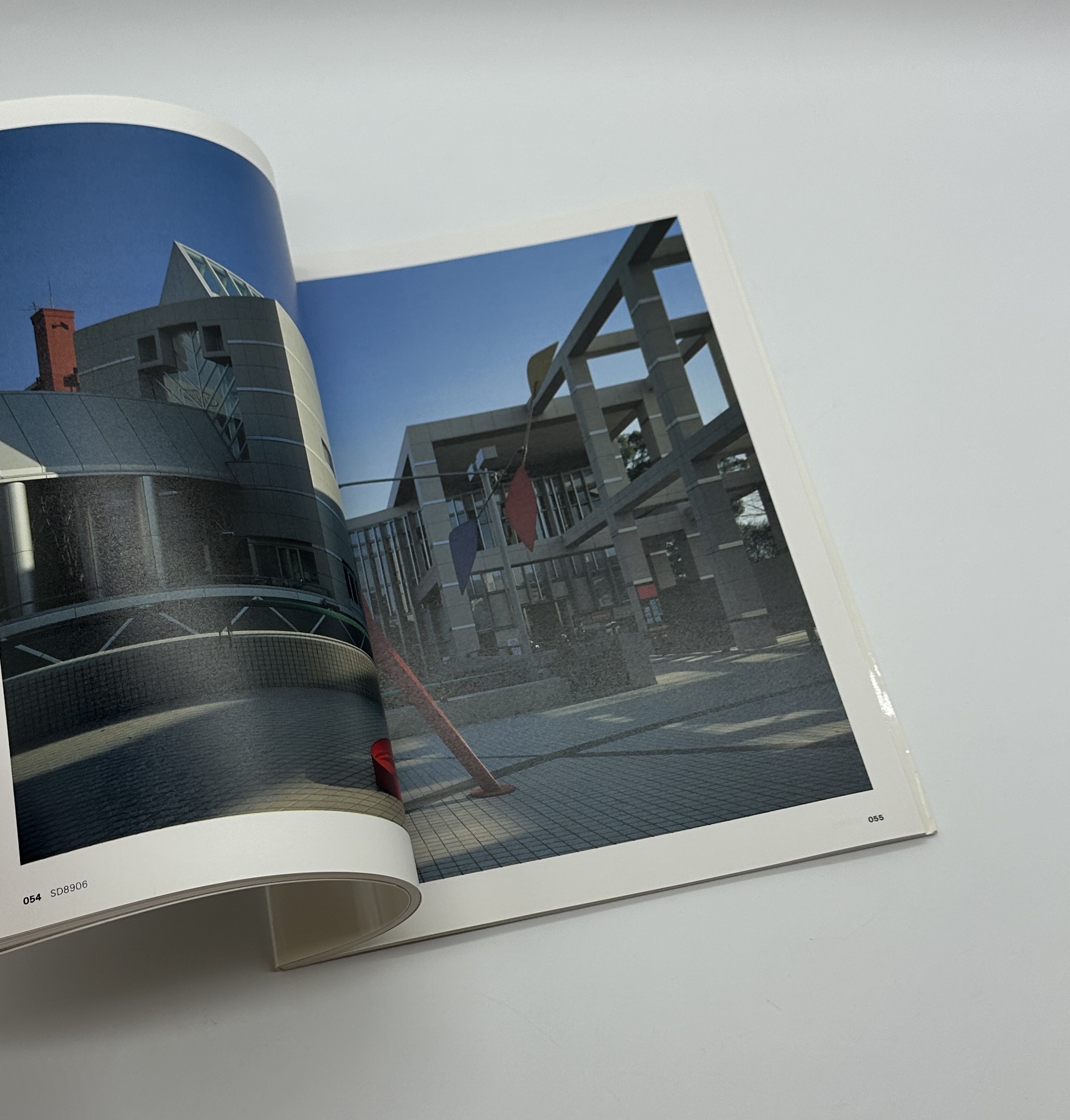 THREE MUSEUMS - 画像 (2)