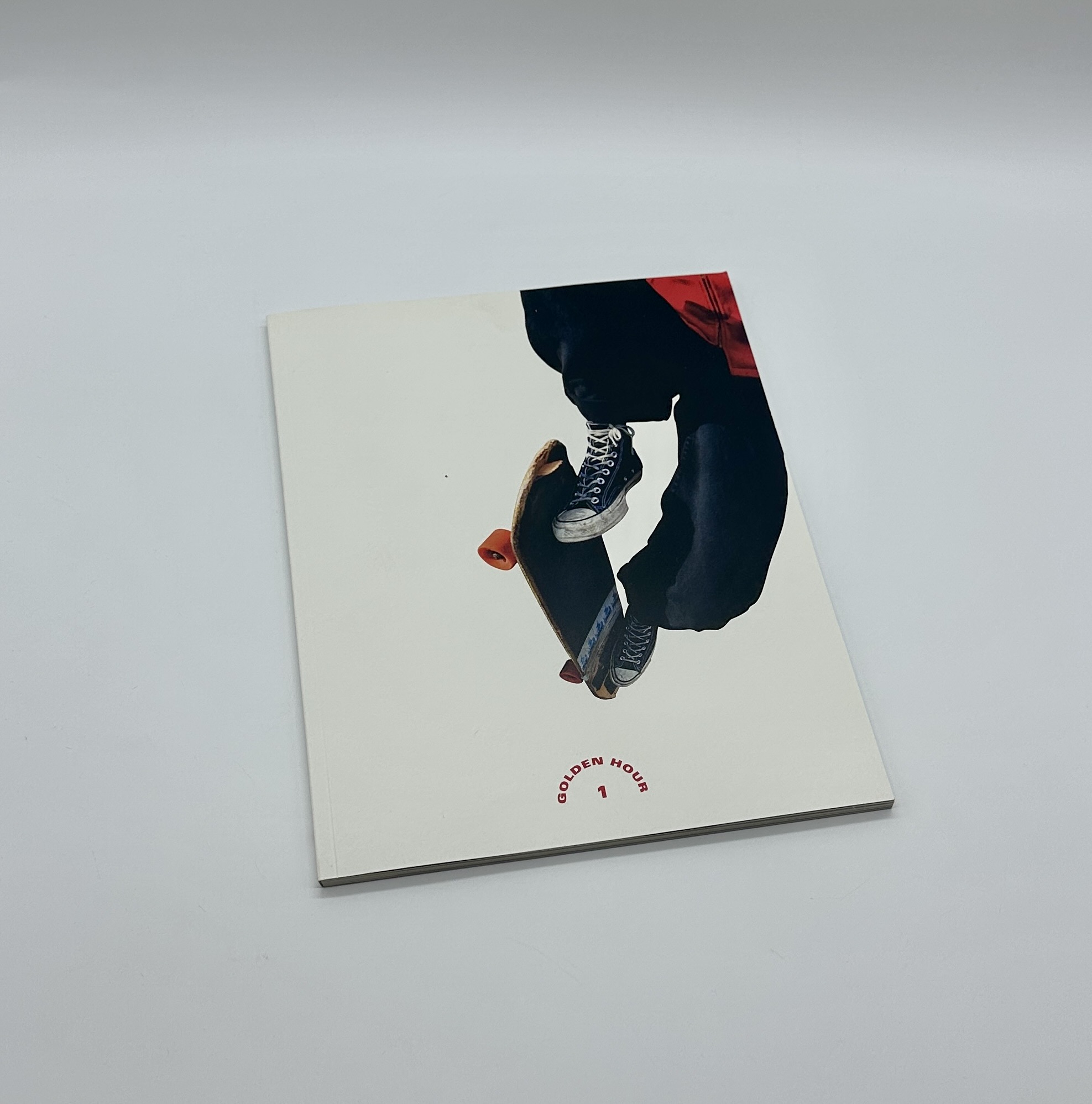 GOLDEN HOUR issue #1 - 画像 (1)