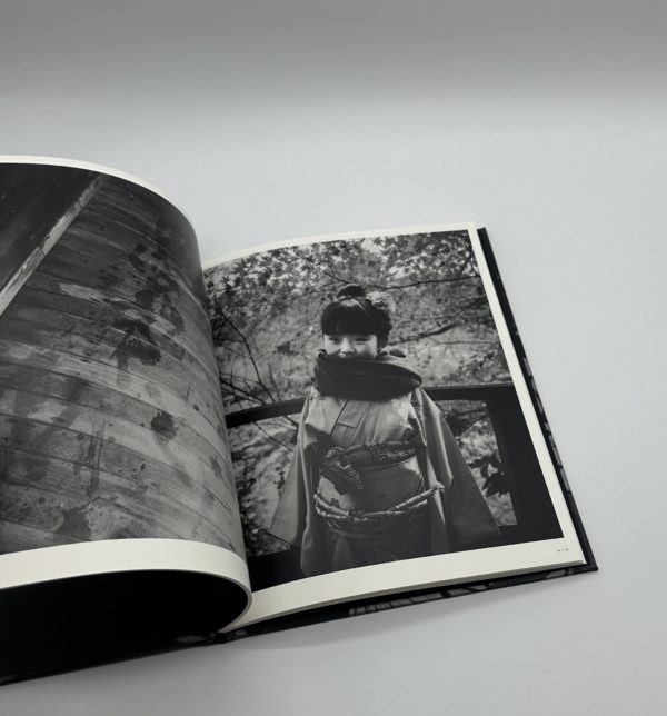 「署名入」巡る犬