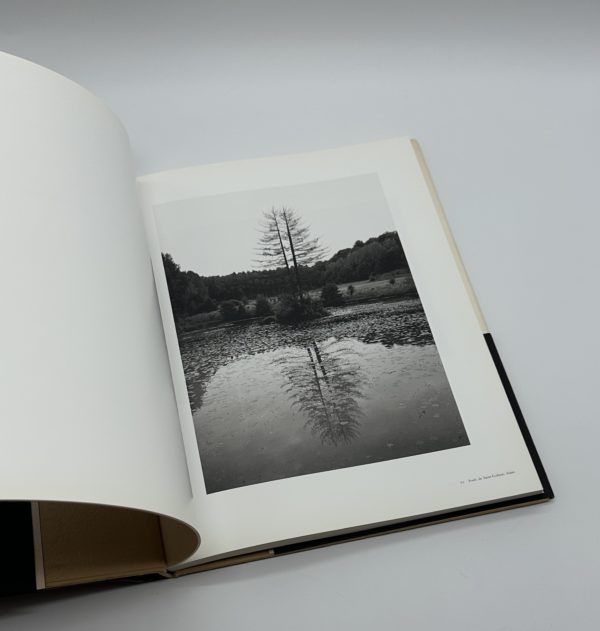 瞬間の山　形態創出と聖性