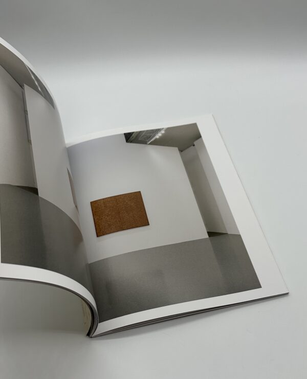 Matter in Contact　物質の肌合い