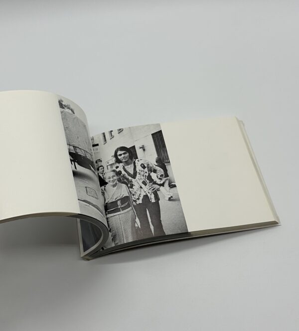 続センチメンタルな旅　沖縄　荒木経惟写真集2