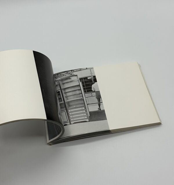 続センチメンタルな旅　沖縄　荒木経惟写真集2