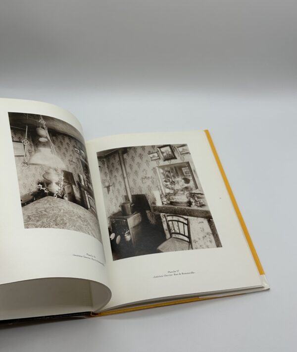 INTERIEURS PARISIENS