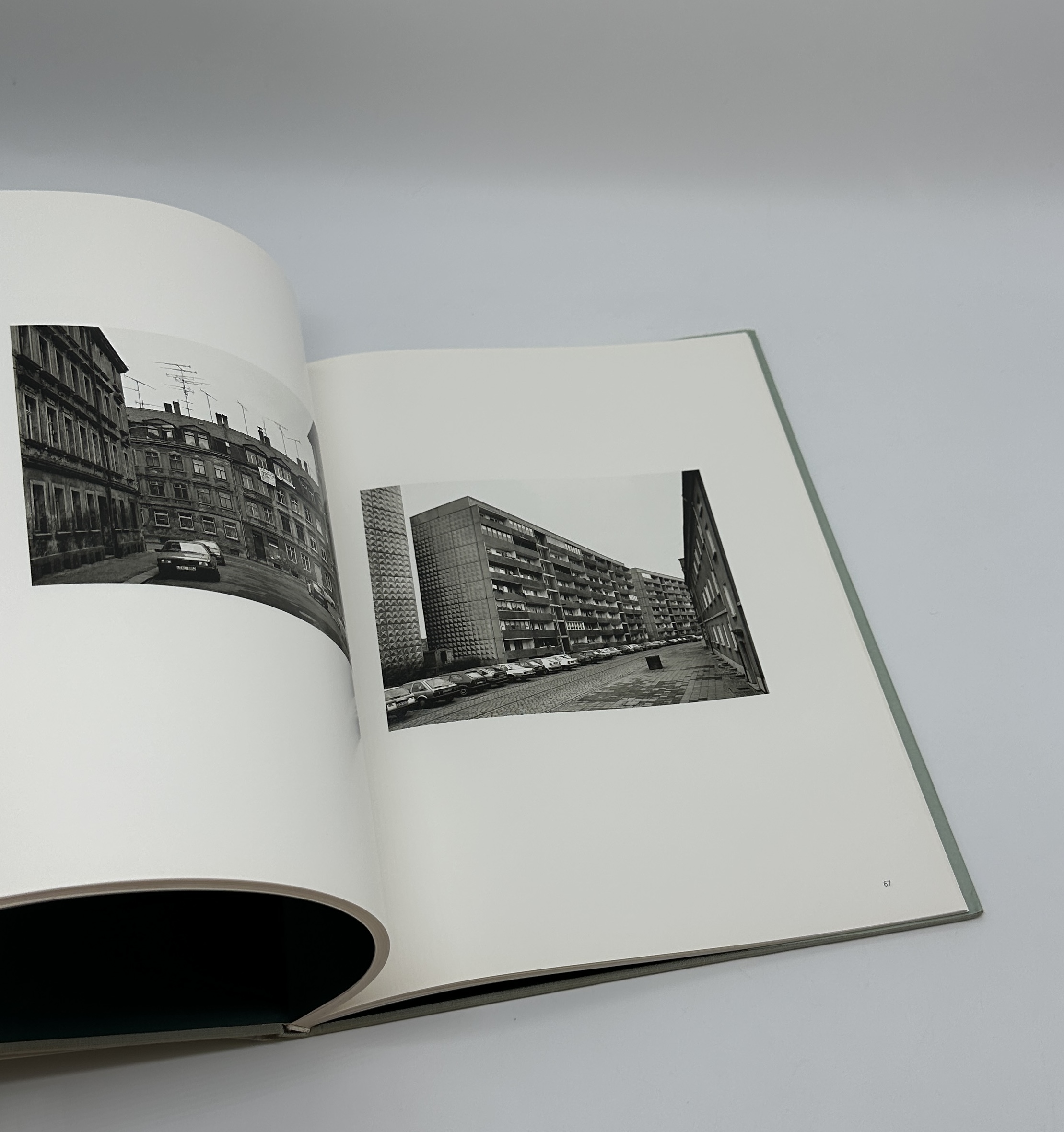 STRANGERS AND FRIENDS - 画像 (5)