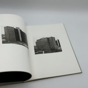 STRANGERS AND FRIENDS - 画像 (4)