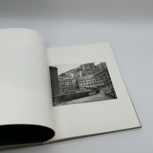 STRANGERS AND FRIENDS - 画像 (3)