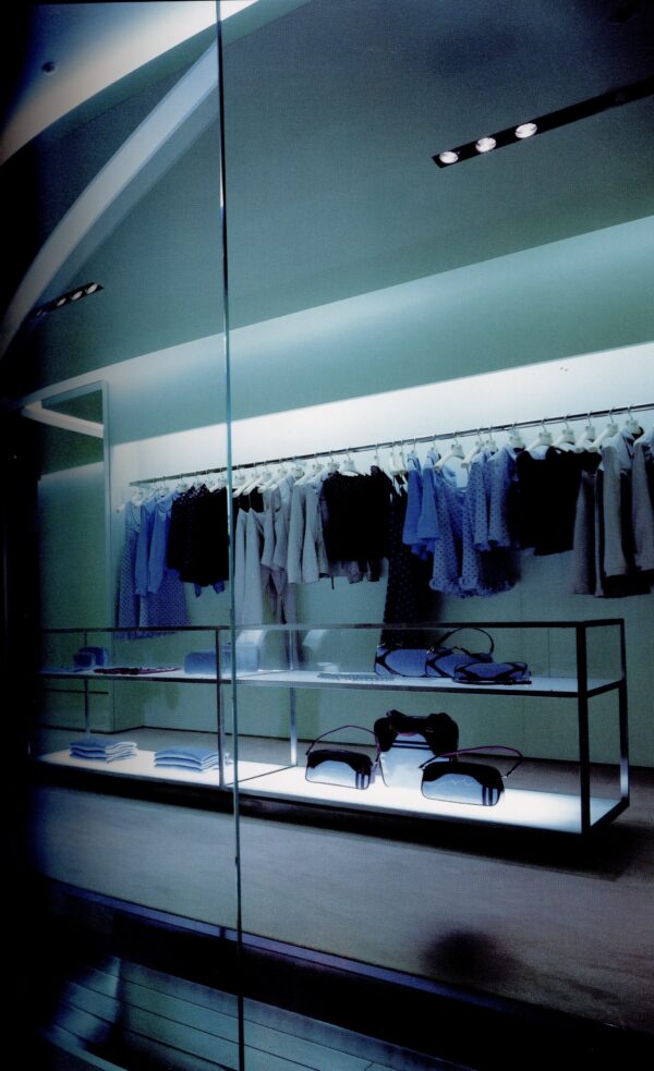 『署名入』TOKYO ADDICT